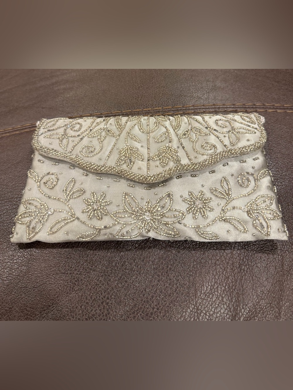 Beaded Silver Evening Clutch with Chain Strap